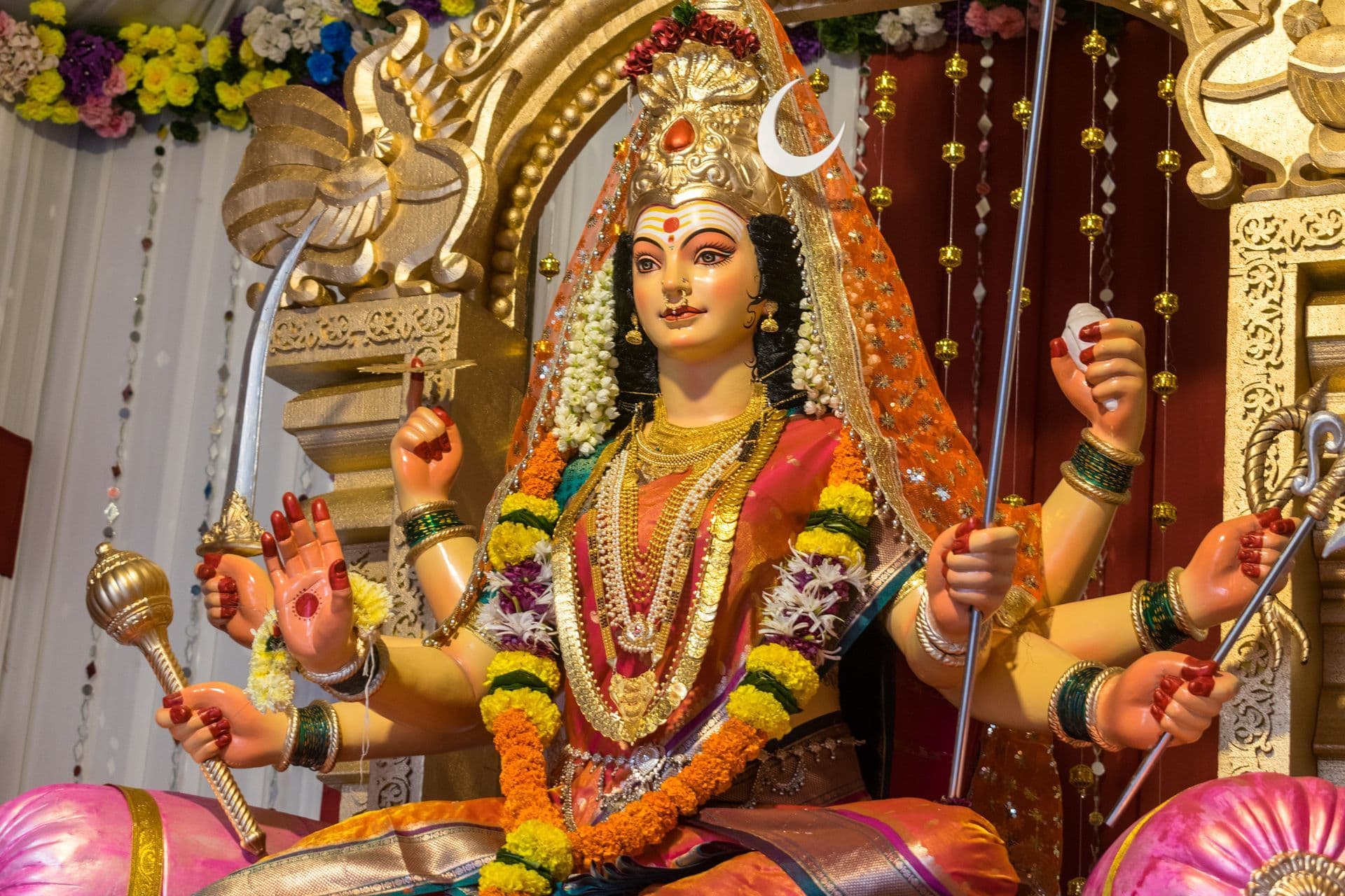 Amma en Inde : à la rencontre d’une figure spirituelle